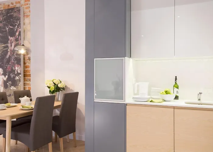 Cadena Gallery Mehoffer *